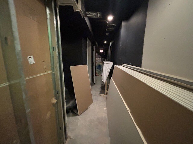 More Photos Of 3477 N Clark St, Chicago Bar For Lease