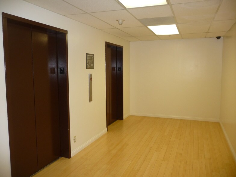 More Photos Of 5000 W Sunset Blvd, Los Angeles Medical For Lease