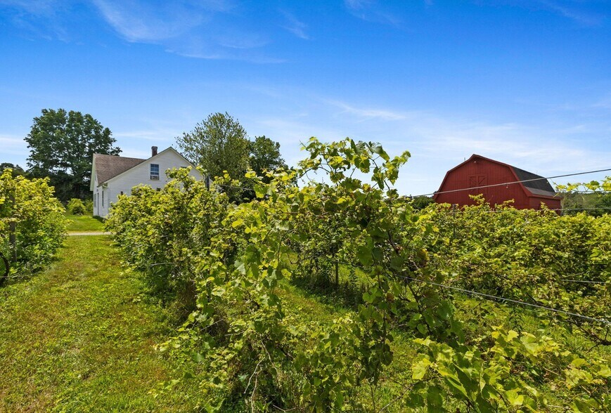 More Photos Of 139 W Town St, Lebanon Land For Sale