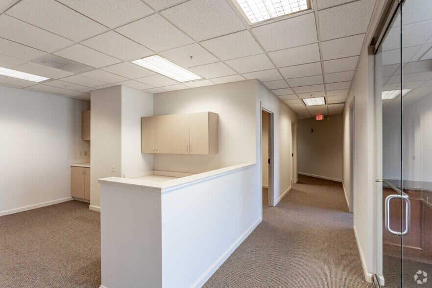 Photo of 18th Floor Ste 1830