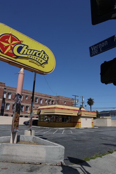 More Photos Of 261 E Vernon Ave, Los Angeles Fast Food For Lease