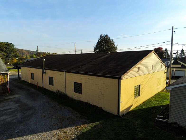 More Photos Of 3027 NYS Route 417, Allegany Township Light Distribution For Sale