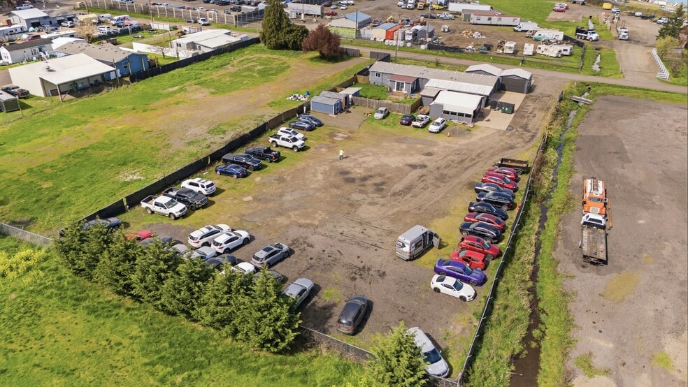 More Photos Of 29850 Kelso St, Eugene Industrial For Sale