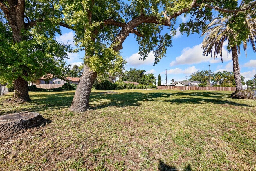 More Photos Of 1223 Armfield Ave, Woodland Land For Sale