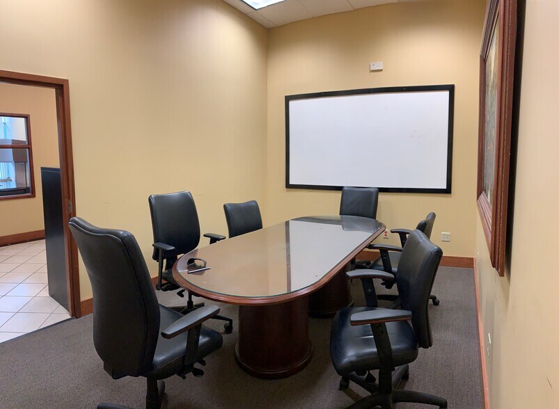 More Photos Of 4100 Corporate Center Dr, Springdale Office For Lease