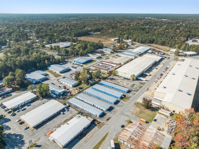 More Photos Of 3005 N Midland Dr, Pine Bluff Self Storage For Sale