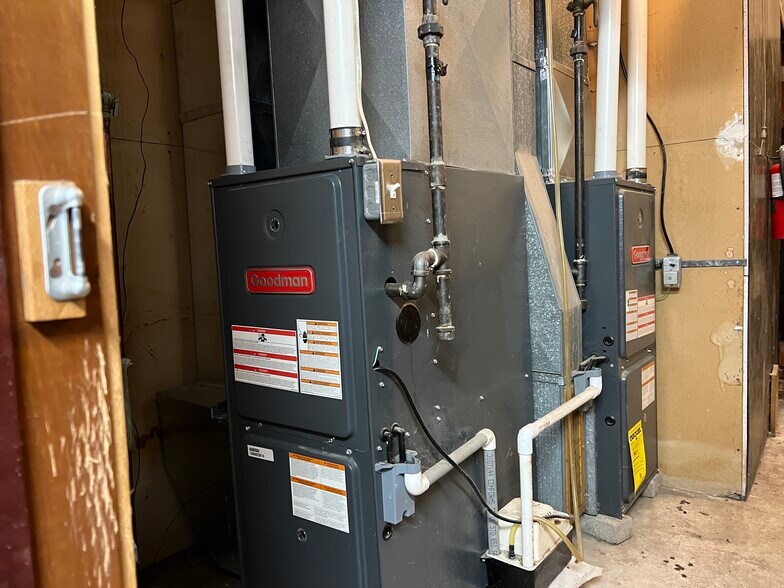 More Photos Of 137-147 Main St, Amherst Storefront Retail Residential For Sale