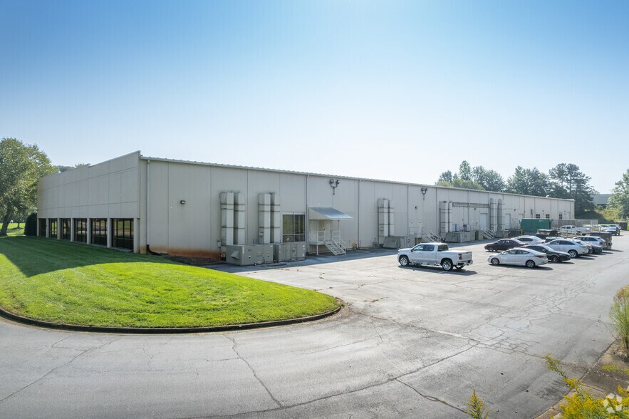 More Photos Of 111 Corporate Dr, Spartanburg Research And Development For Lease