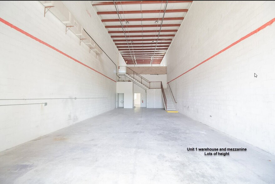 More Photos Of 10951 Harmony Park Dr, Bonita Springs Warehouse For Sale