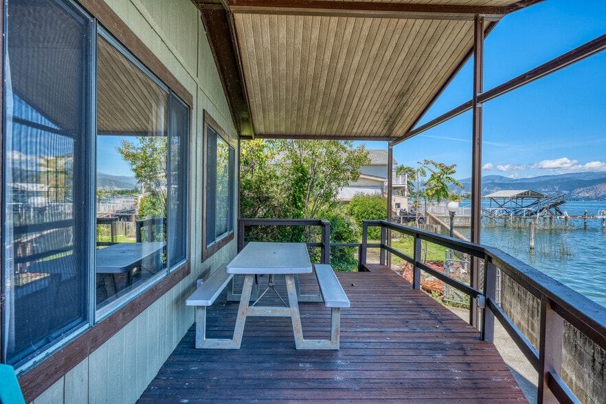 More Photos Of 2776 Lakeshore Blvd, Lakeport Manufactured Housing Mobile Home Park For Sale