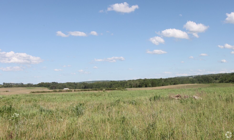 More Photos Of 13700 Olean Rd, Sardinia Warehouse For Lease