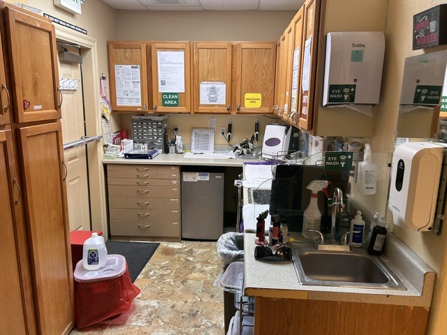 More Photos Of 1664 US Highway 395 N, Minden Office For Sale