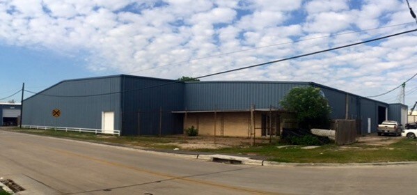 More Photos Of 5980 Harvey Wilson Dr, Houston Manufacturing For Sale