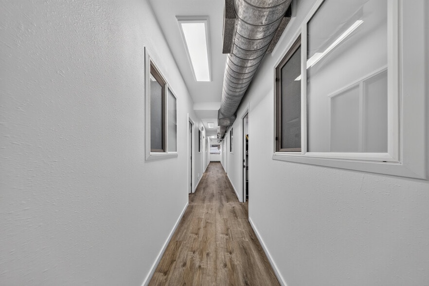 More Photos Of 20847 Sherman Way, Canoga Park Office For Sale