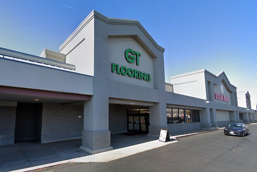 More Photos Of 5697 S 1900 W, Roy Freestanding For Lease