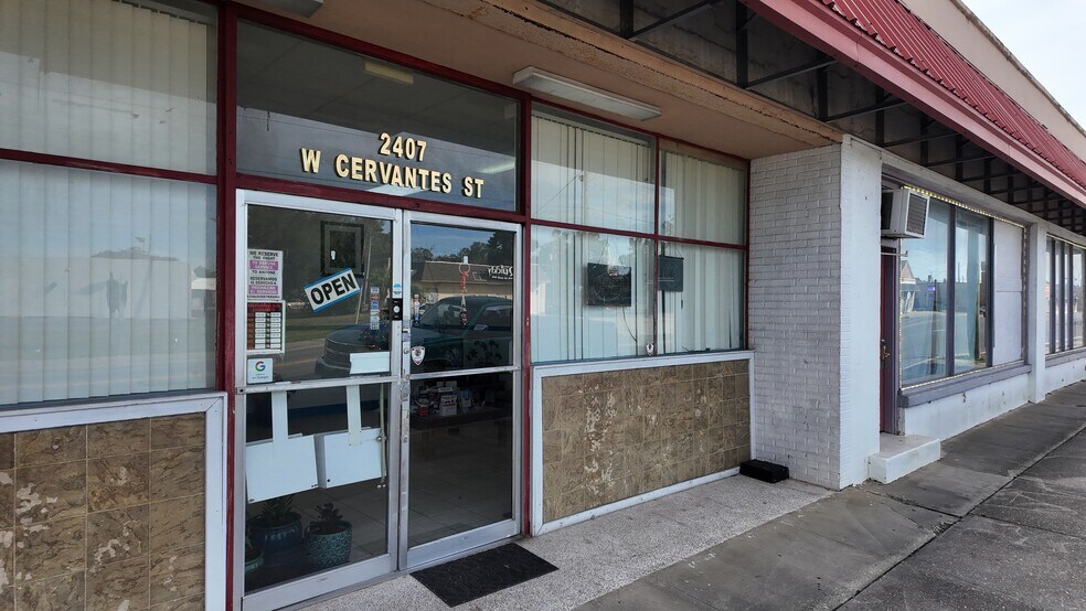 More Photos Of 2401 W Cervantes St, Pensacola General Retail For Sale