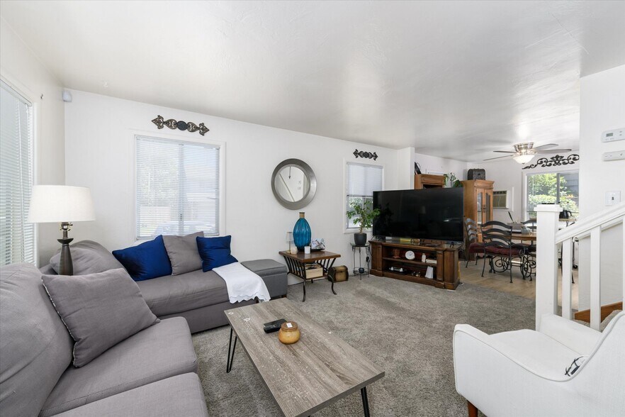 More Photos Of 5408 Folsom Blvd, Sacramento Apartments For Sale