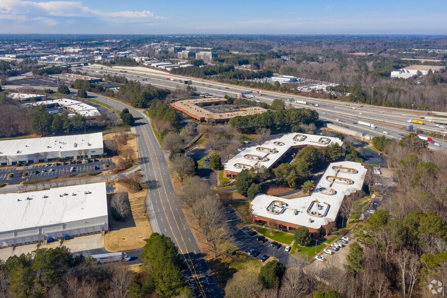 More Photos Of 3025 Breckinridge Blvd, Duluth Unknown For Lease