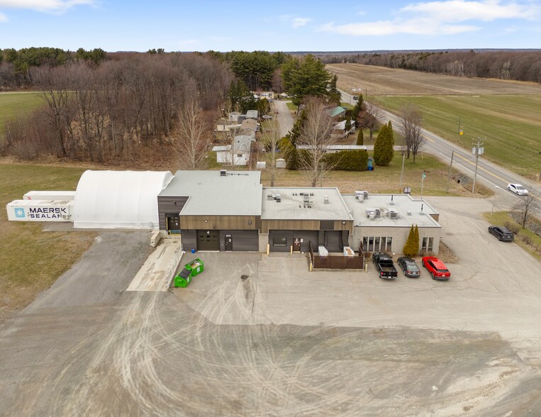 Primary Photo Of 525 Rte Du Port, Nicolet Industrial For Sale