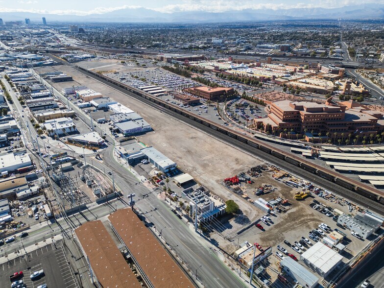 More Photos Of 840 Commerce St, Las Vegas Land For Sale