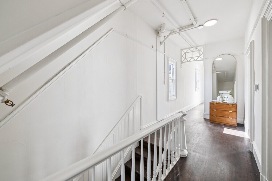 More Photos Of 2332-2334 California Street, San Francisco Apartments For Sale