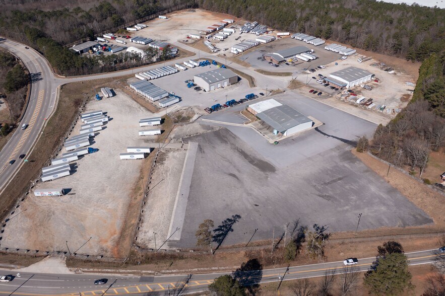 More Photos Of 3141 Ellenwood Industrial Dr, Ellenwood Truck Terminal For Lease