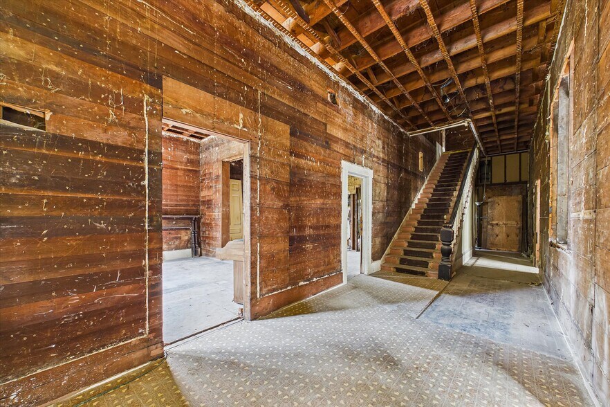 More Photos Of 1625 G St, Eureka Multifamily For Sale