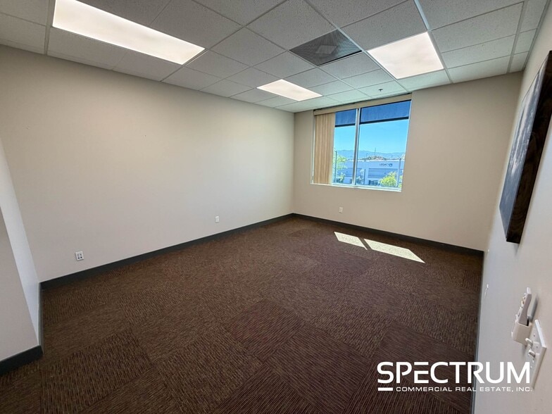 More Photos Of 28368 Constellation Rd, Valencia Research And Development For Sale