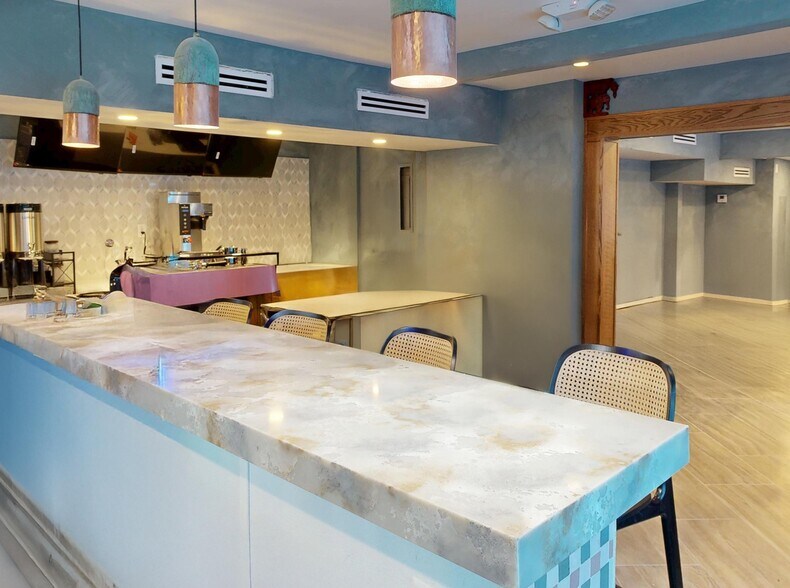 More Photos Of , Orlando Unknown For Sale