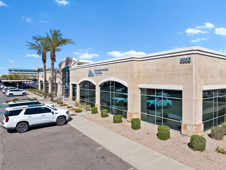 More Photos Of 6950 E Chauncey Ln, Phoenix Medical For Lease