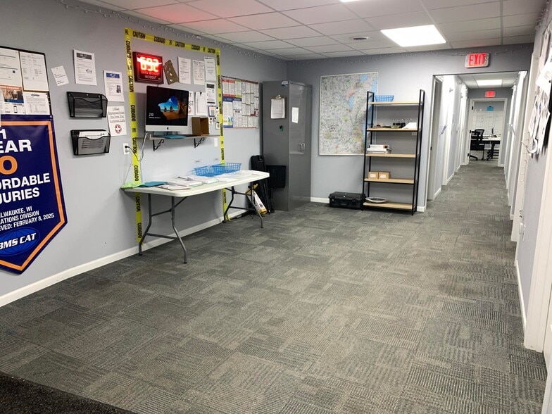 More Photos Of 5515 W Florist Ave, Milwaukee Warehouse For Sale