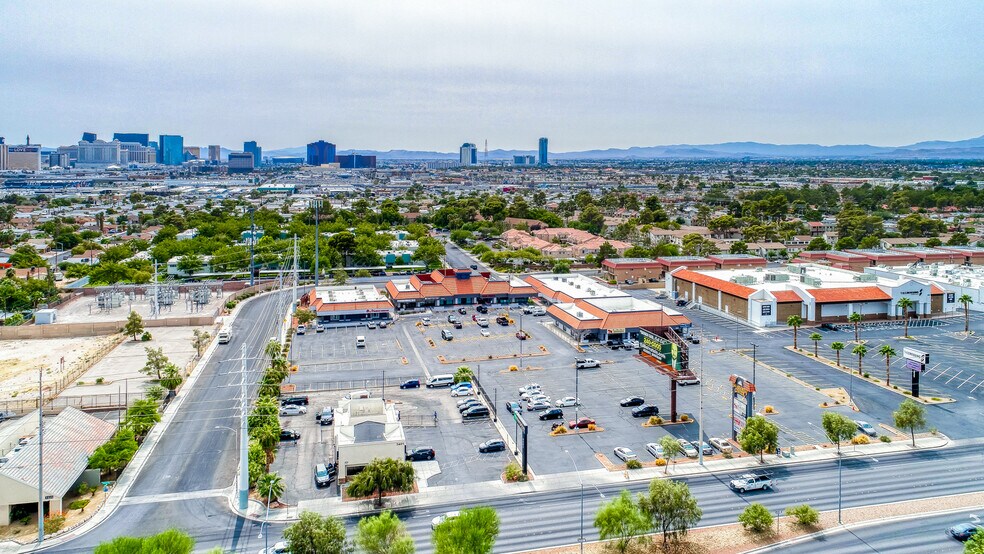 More Photos Of 3441 W Sahara Ave, Las Vegas Unknown For Lease