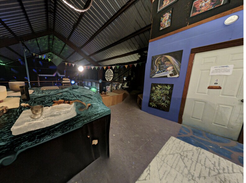 More Photos Of 7904 FM 969 Rd, Austin Flex For Sale