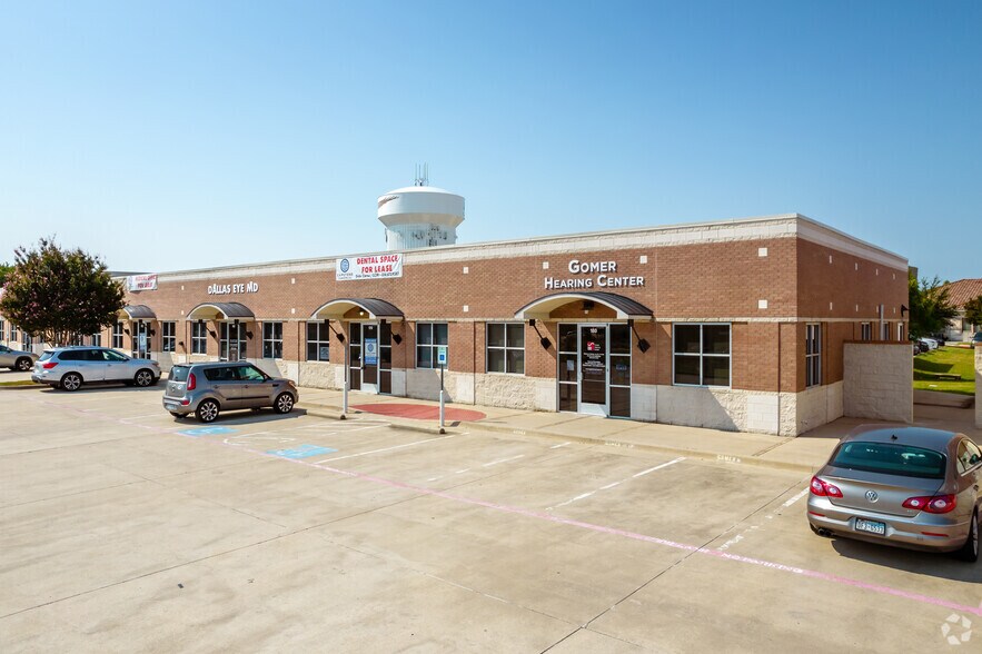 More Photos Of 915 W Exchange Pky, Allen Medical For Lease