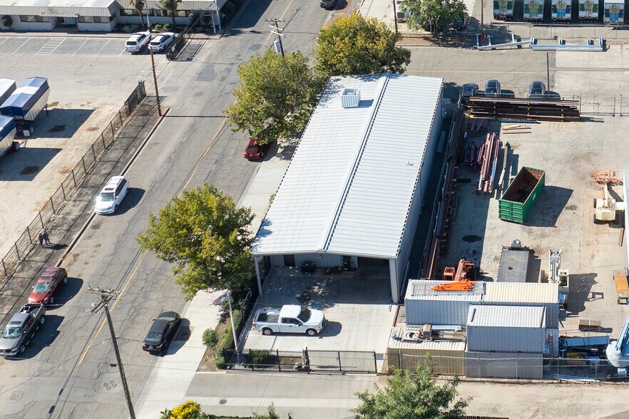 More Photos Of 213 C St, Turlock Industrial For Sale
