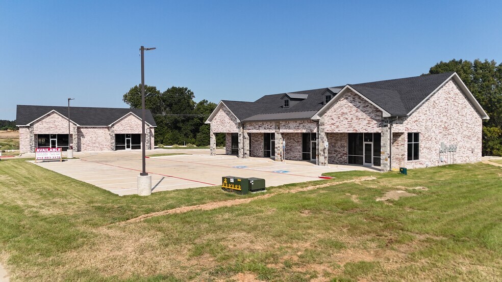 More Photos Of 233-235 Burnett Trail, Canton Storefront Retail Office For Lease