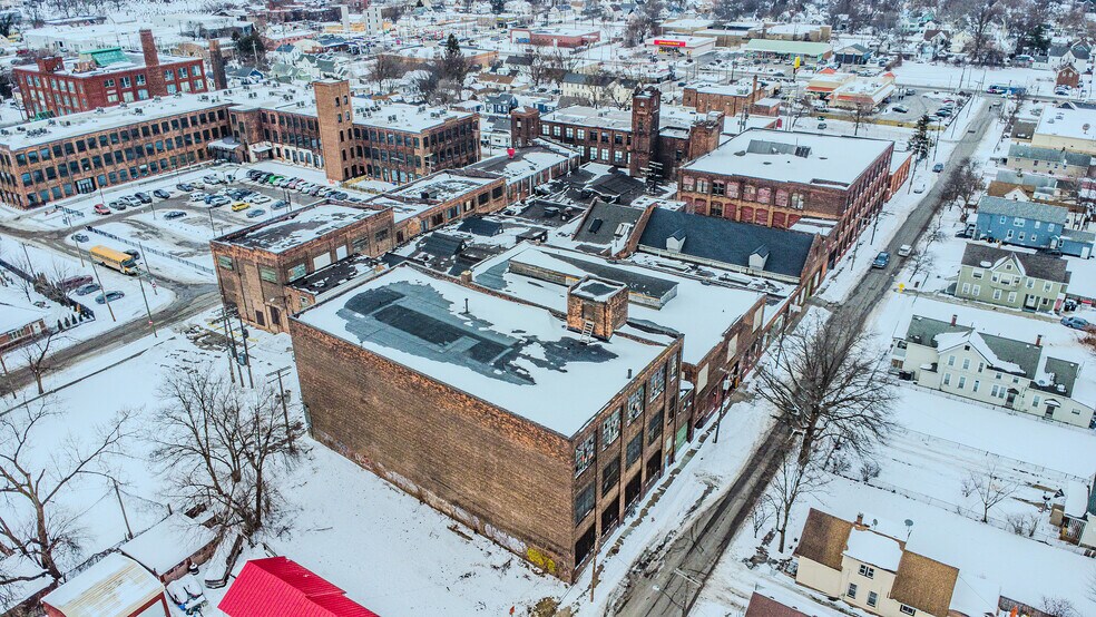 More Photos Of 3155 W 33rd St, Cleveland Warehouse For Sale