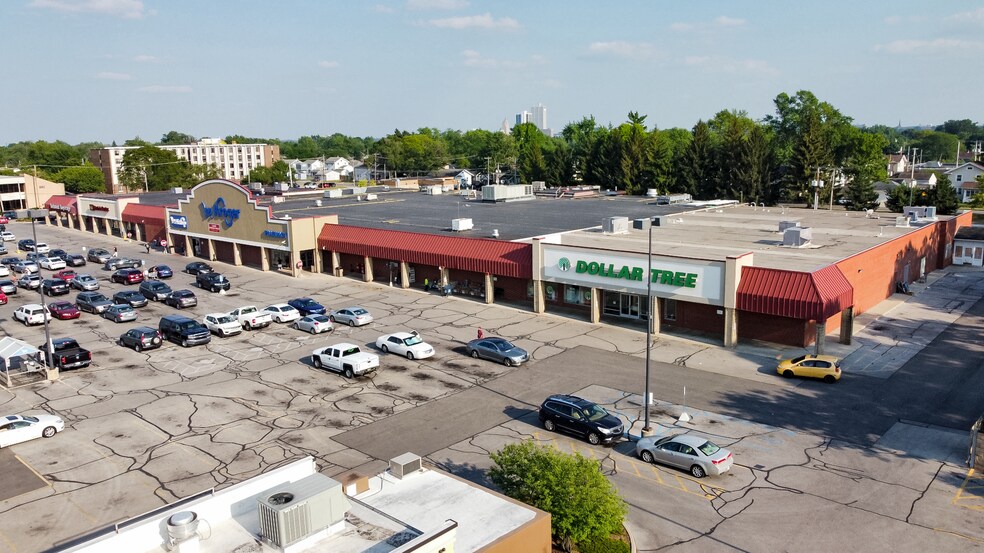 More Photos Of 1105 W State Blvd, Fort Wayne Unknown For Lease