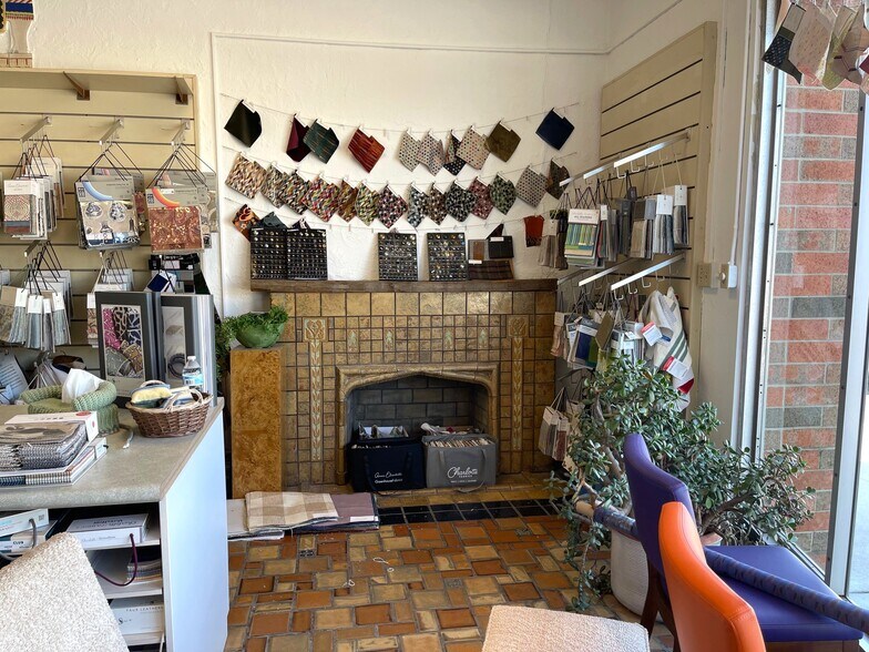 More Photos Of 814 Cleveland Ave NW, Canton Freestanding For Lease