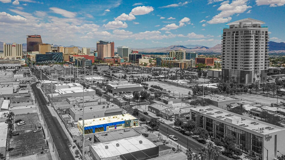 More Photos Of 914 S Main St, Las Vegas Restaurant For Lease