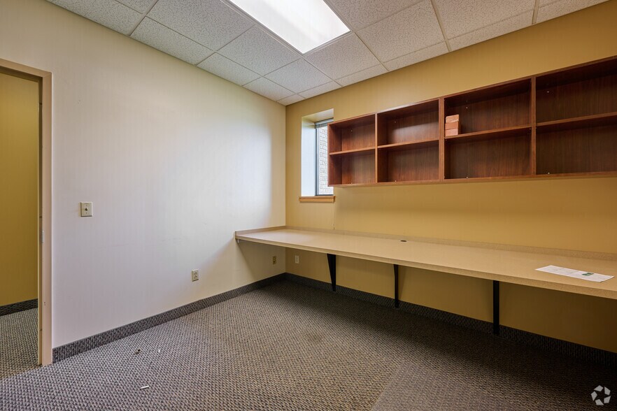 More Photos Of 1170 Pittsford-Victor Rd, Pittsford Office For Sale