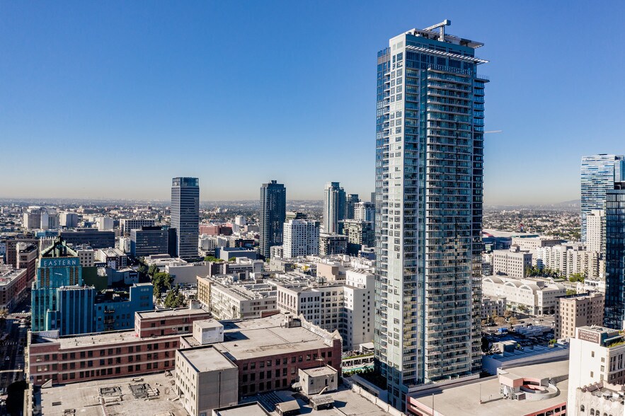 More Photos Of 825 S Hill St, Los Angeles Apartments For Lease