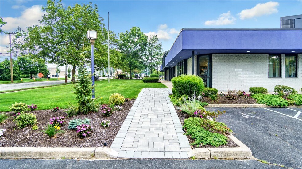 More Photos Of 1174 Route 112, Port Jefferson Station Medical For Lease