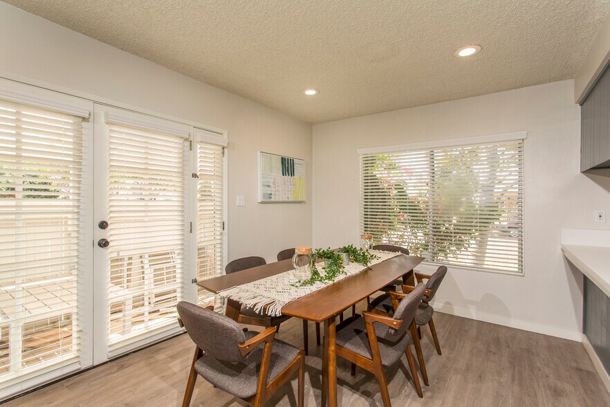 More Photos Of 12128 Ramona Ave, Hawthorne Apartments For Sale
