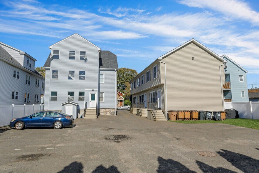 More Photos Of , Stamford Multifamily For Sale