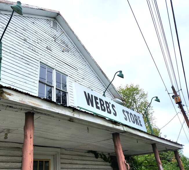 More Photos Of 26500 Clarksburg Rd, Damascus Storefront Retail Residential For Sale