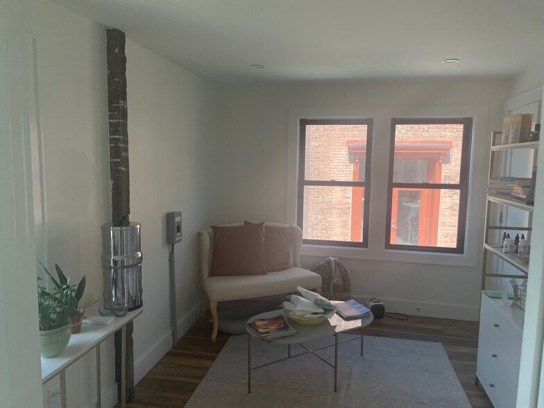 More Photos Of 6 Commerce St, Beacon Office For Lease