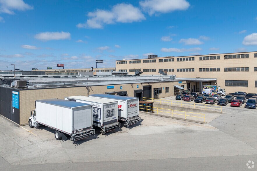 Primary Photo Of 5410-5480 W Roosevelt Rd, Chicago Warehouse For Lease