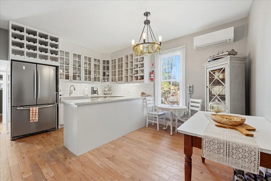 More Photos Of 508 NW 3rd Ave, Canby Religious Facility For Sale