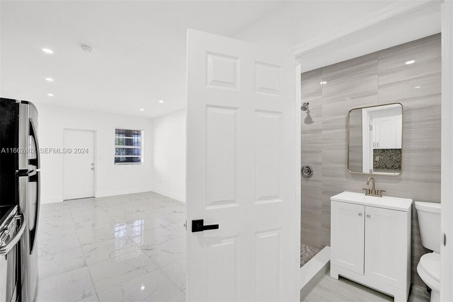 More Photos Of 5807 SW 25th St, West Park Apartments For Sale